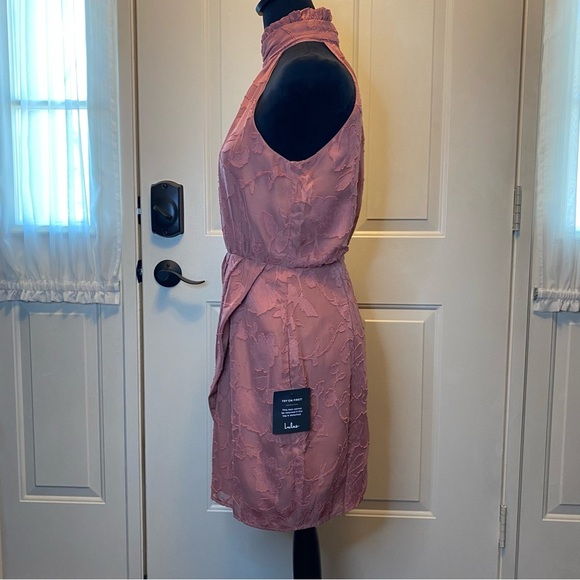 NWT Lulus Chic Demeanor Rusty Rose Floral Jacquard Halter Mini Dress Sz S - Picture 14 of 16